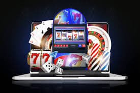 JettWin Online Slots PG Soft Pragmatic Play Myanmar ကစားသမားများ Spin ကစားနေသောပုံ